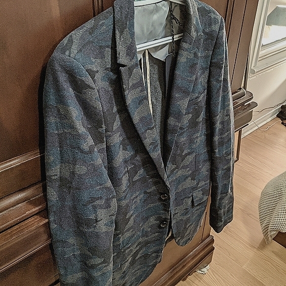 Scotch & Soda Men's Camo Blazer - Picture 2 of 3
